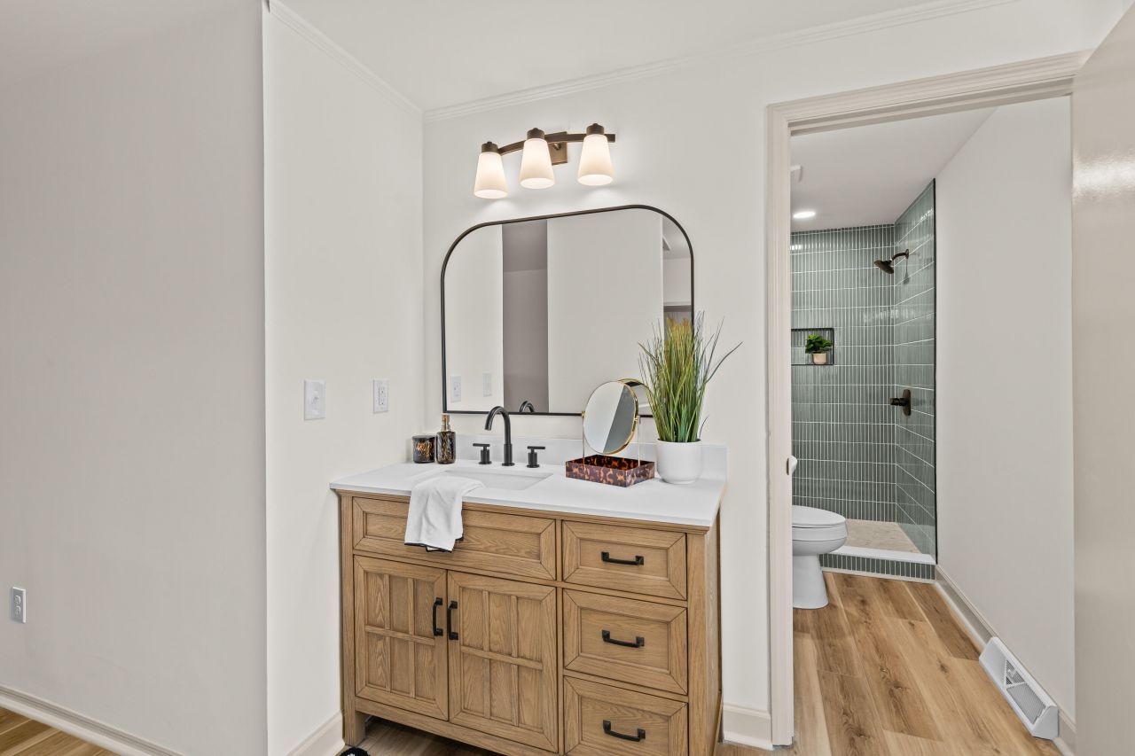 109 Woodthrush Road Photo 20