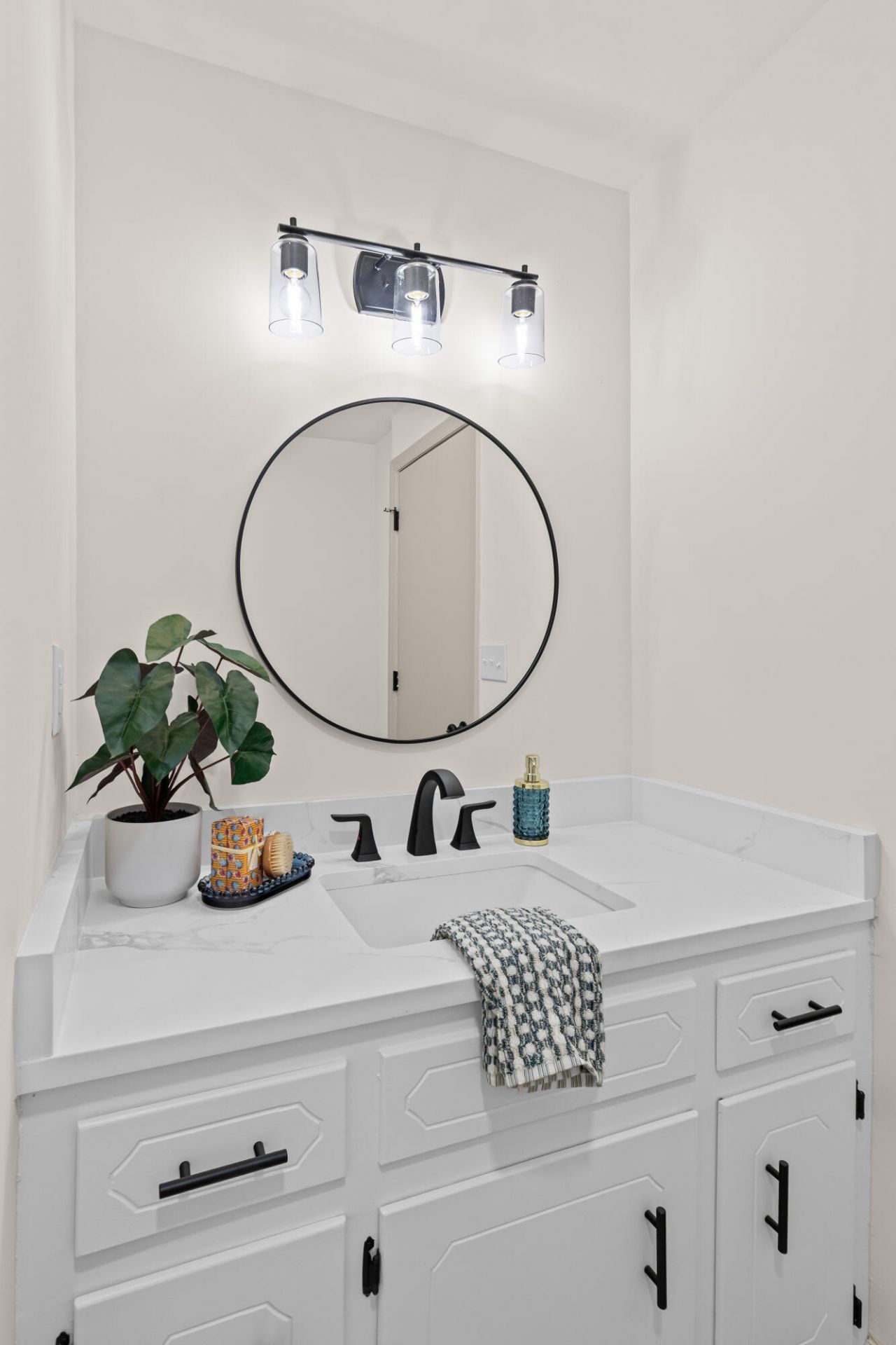 109 Woodthrush Road Photo 26