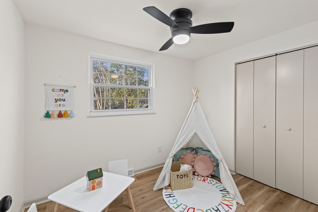 109 Woodthrush Road Photo 27