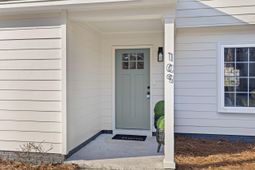 109 Woodthrush Road photo 4