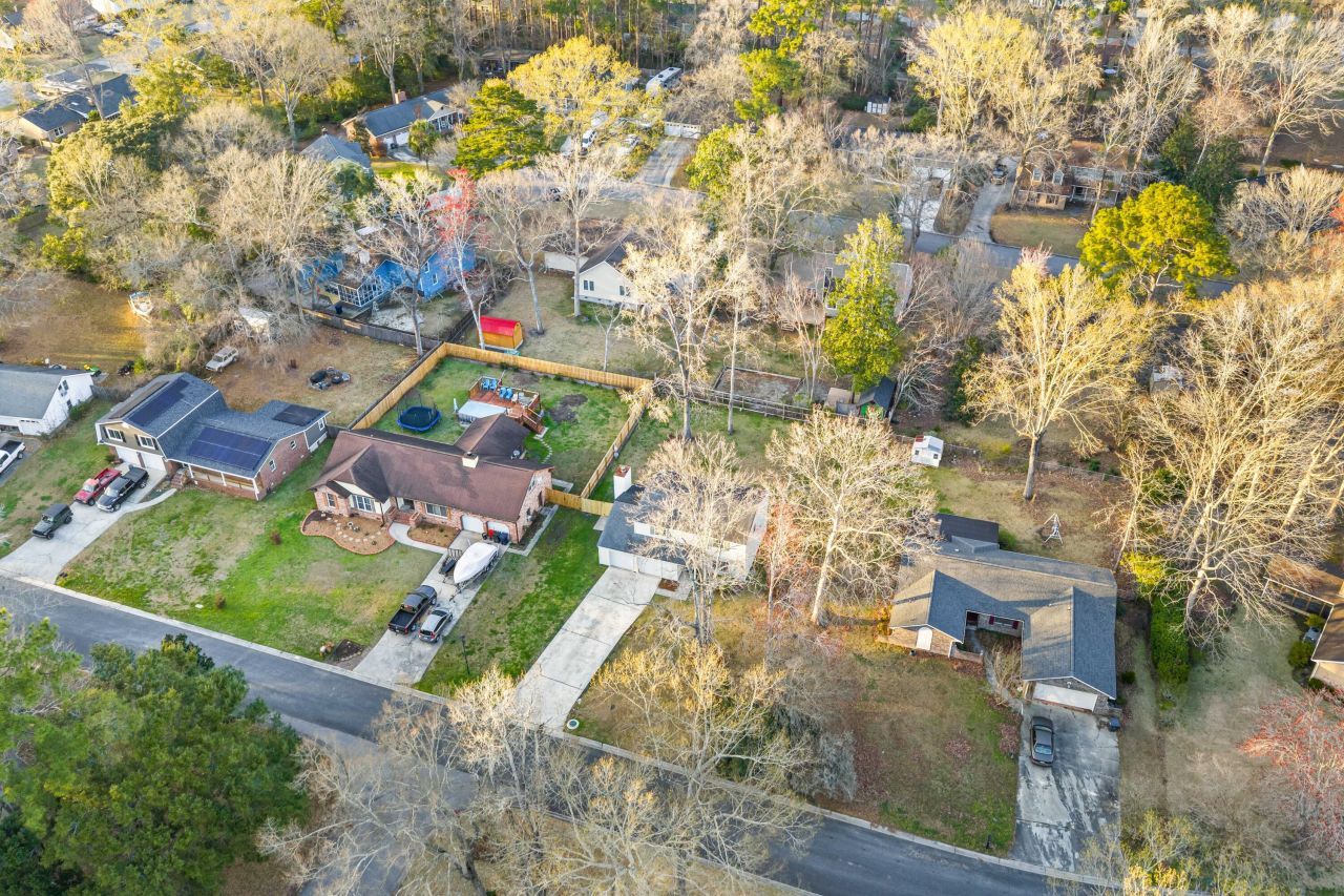 109 Woodthrush Road Photo 36