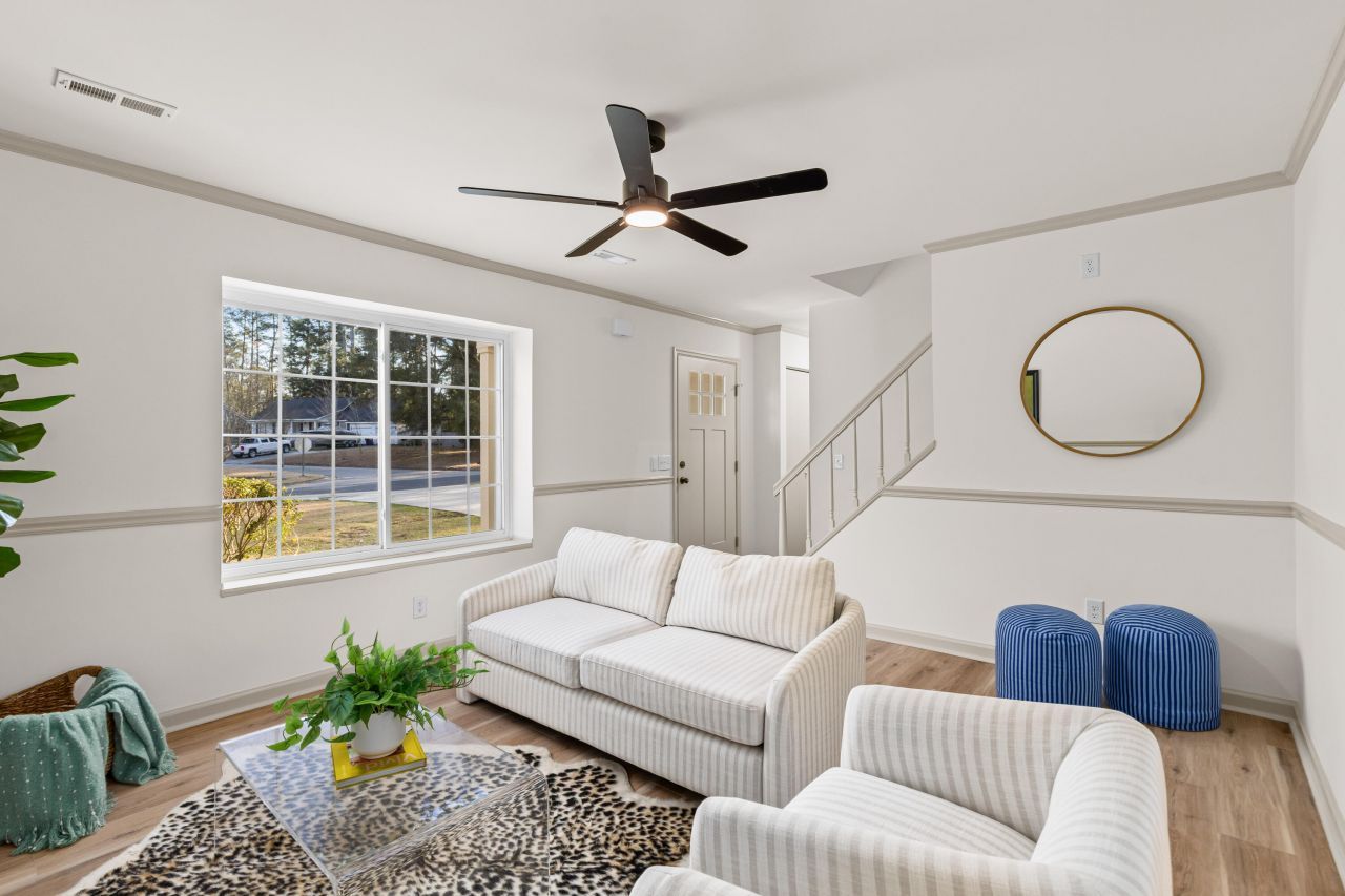 109 Woodthrush Road Photo 6