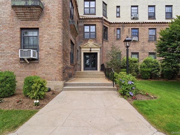 1273 North Avenue, Unit 3G, New Rochelle, NY 10804