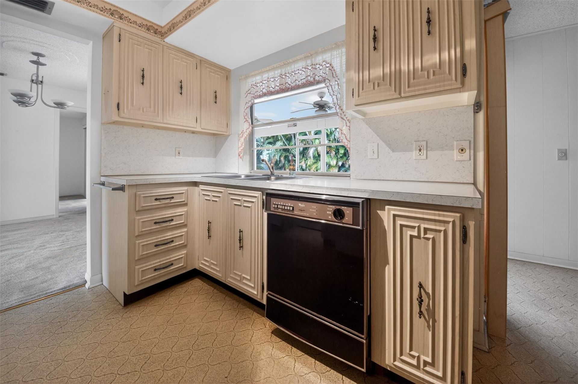 1101 SW 68th Avenue, Plantation, FL 33317 Photo