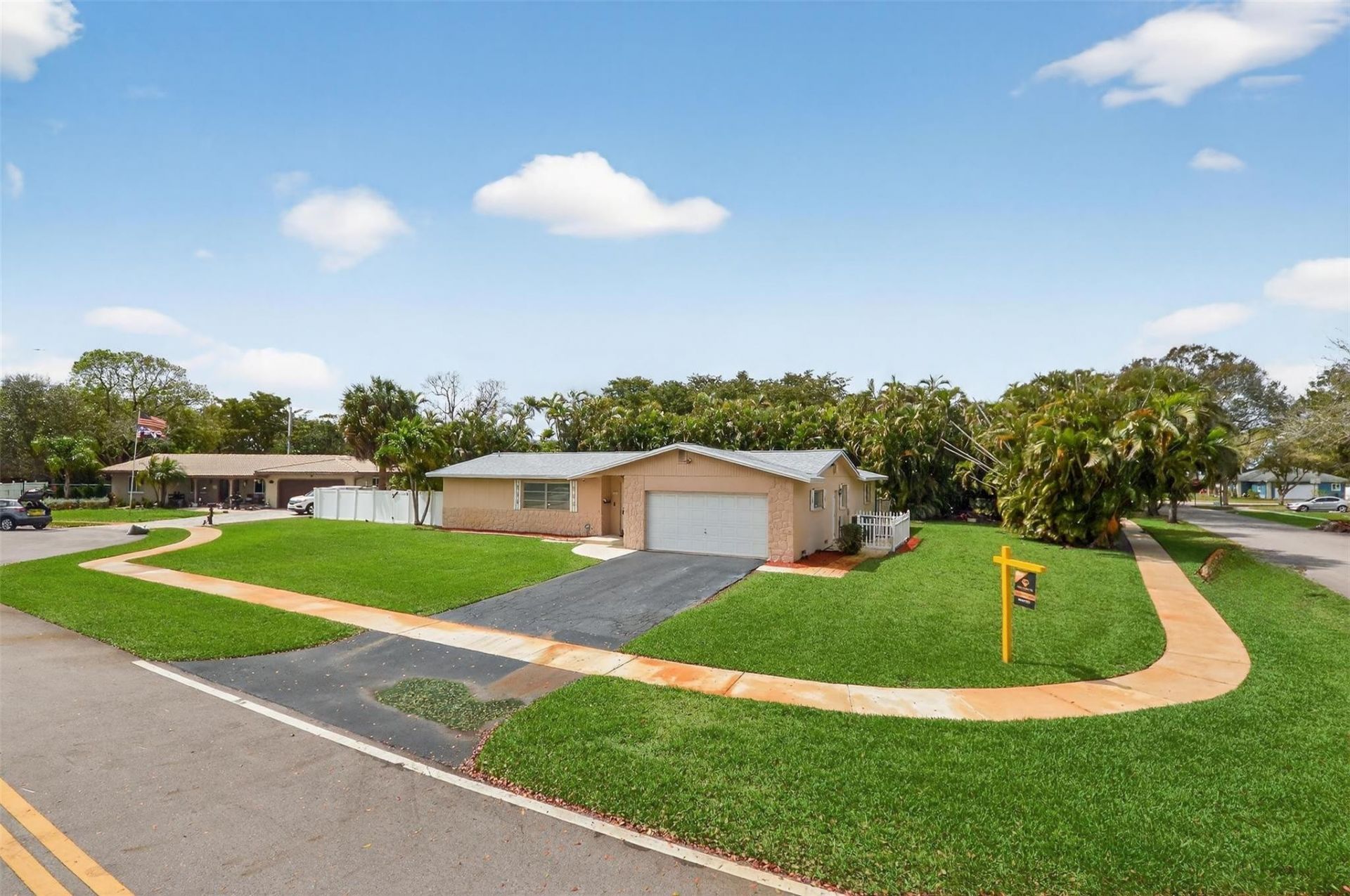 1101 SW 68th Avenue, Plantation, FL 33317 Photo