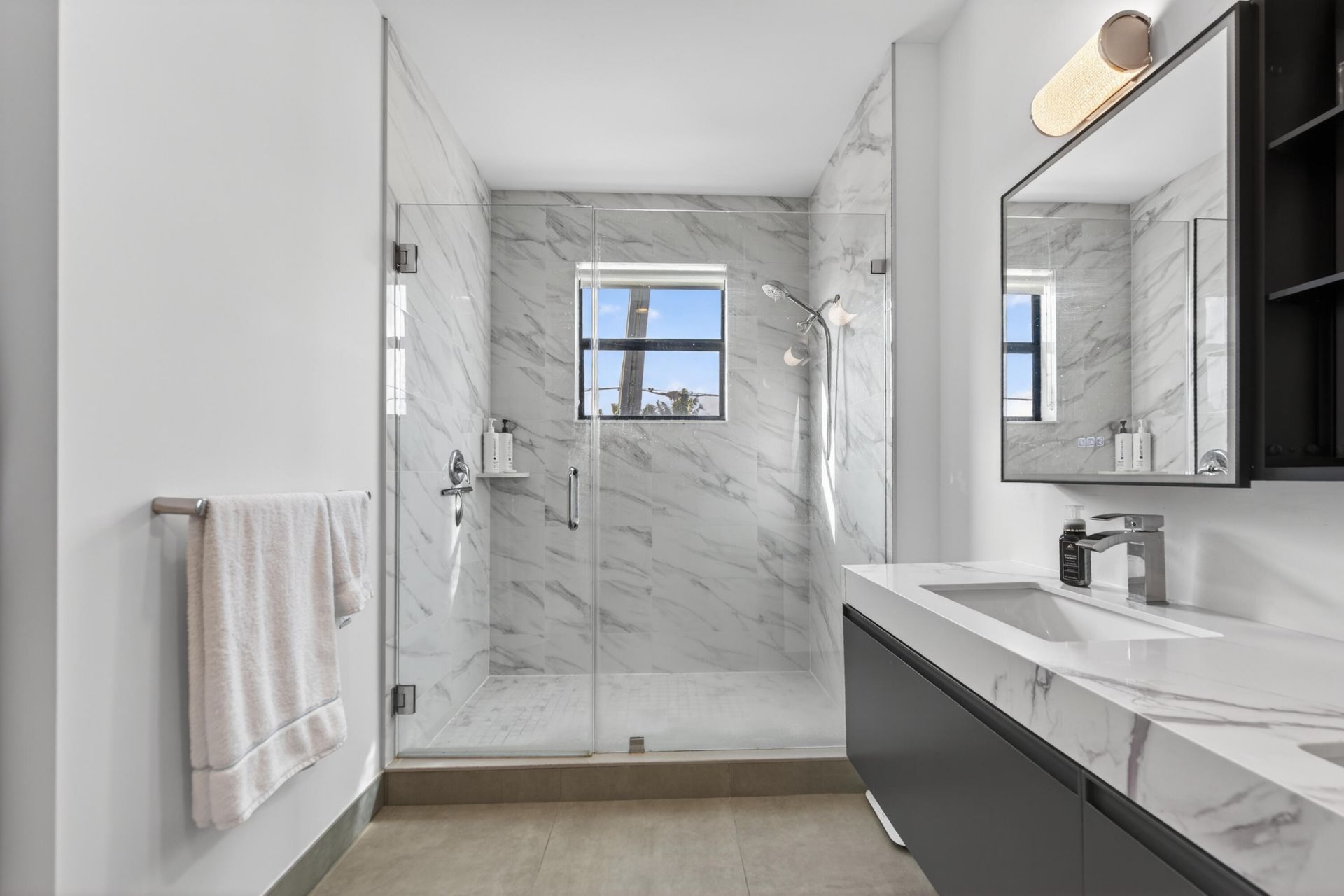 1047 NE 34th Court, Unit 1047, Fort Lauderdale, FL 33334 Photo