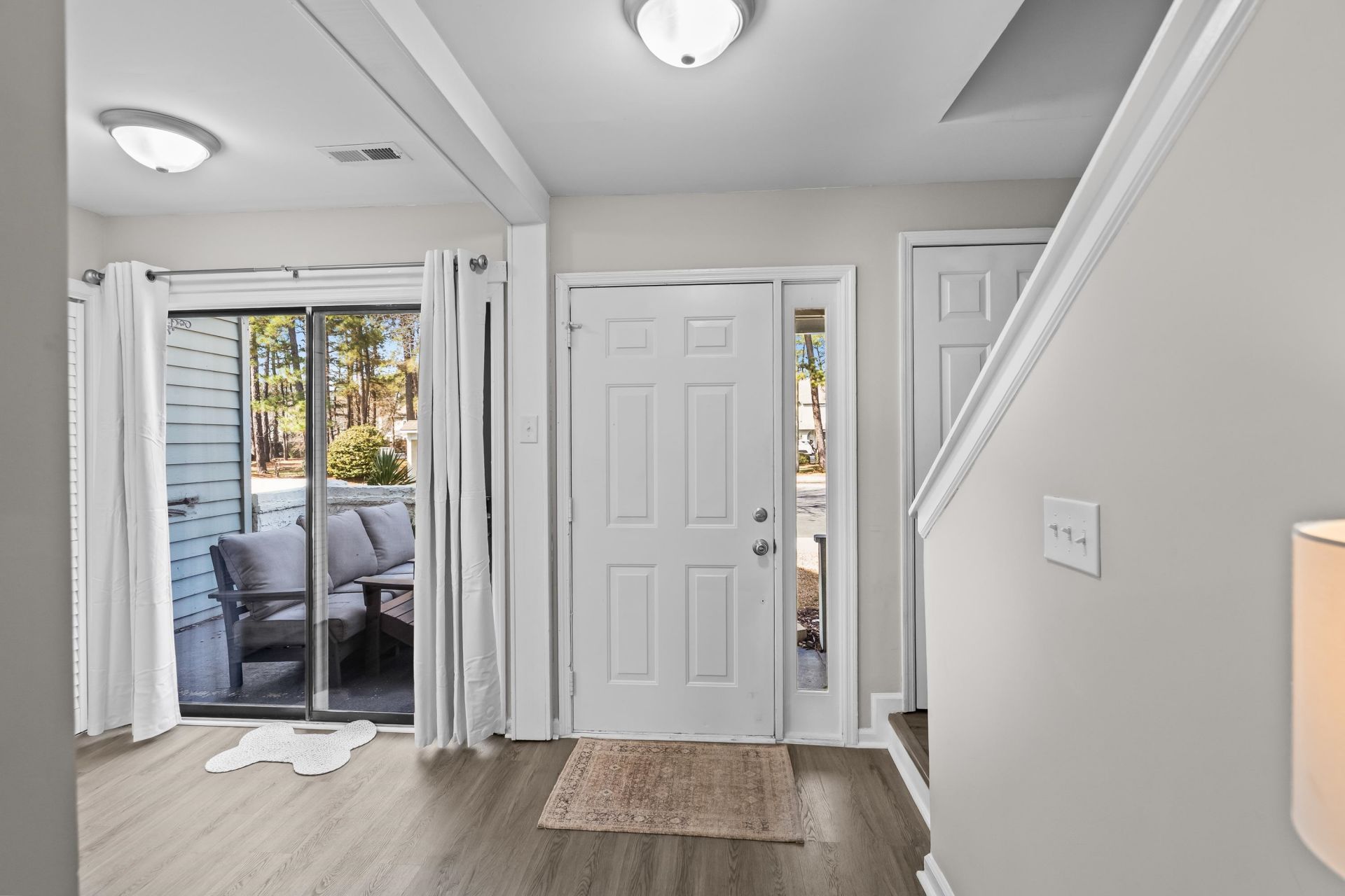 23 Shadow Moss Pl. Photo 10