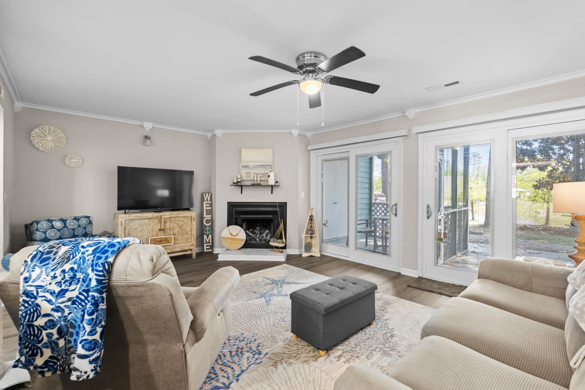 23 Shadow Moss Pl. Photo 12