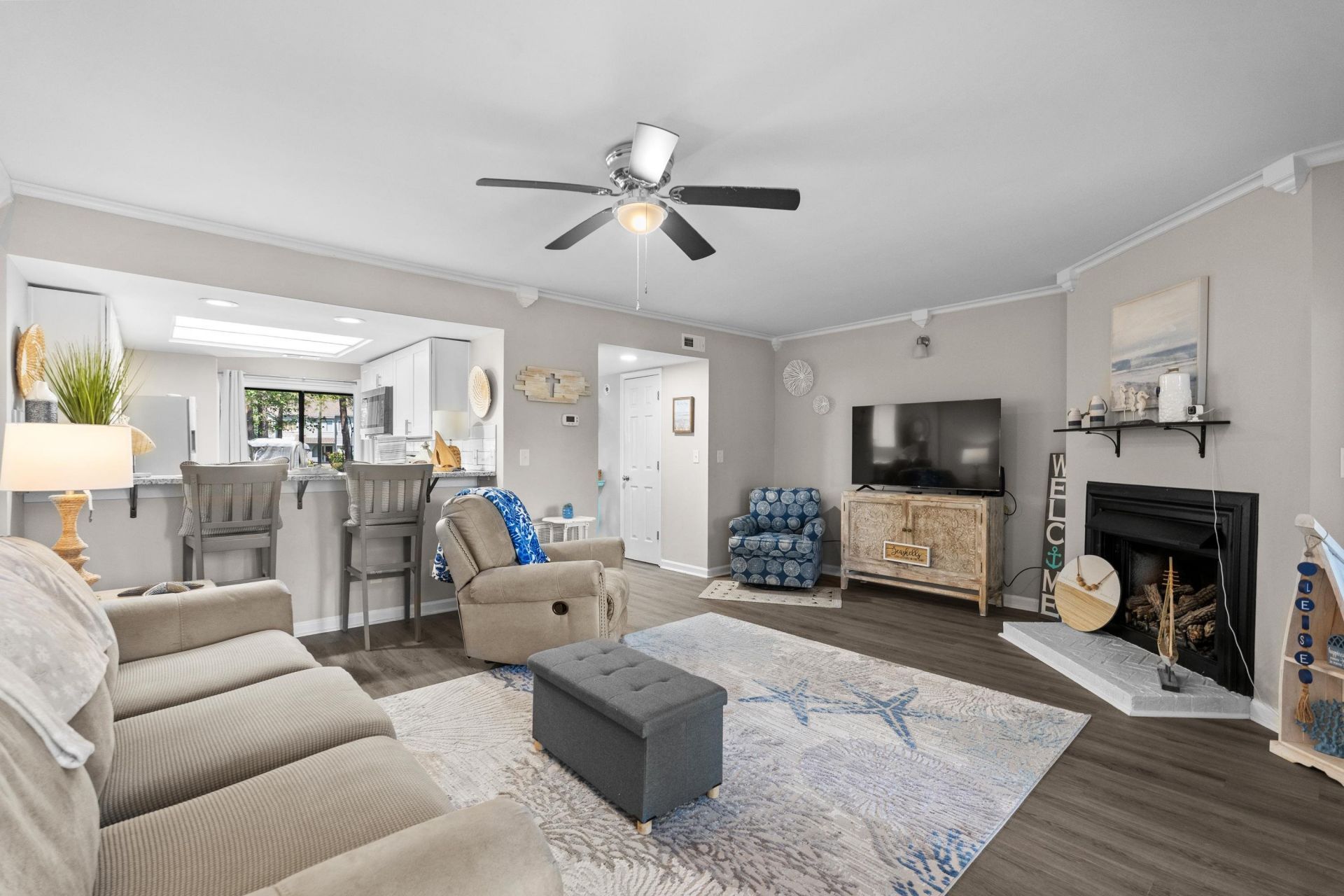 23 Shadow Moss Pl. Photo 13