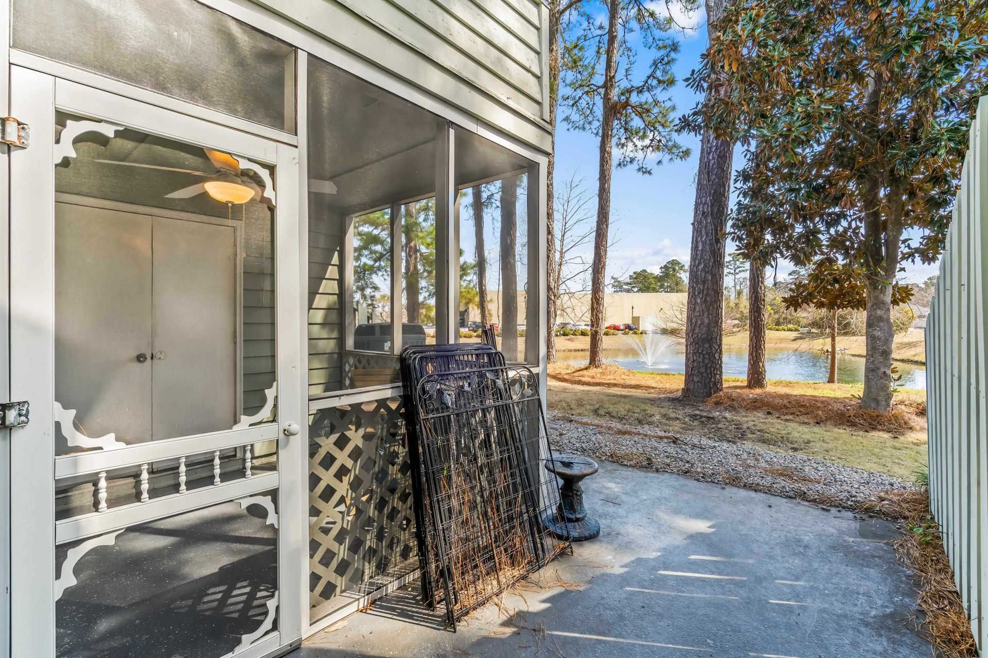 23 Shadow Moss Pl. Photo 27