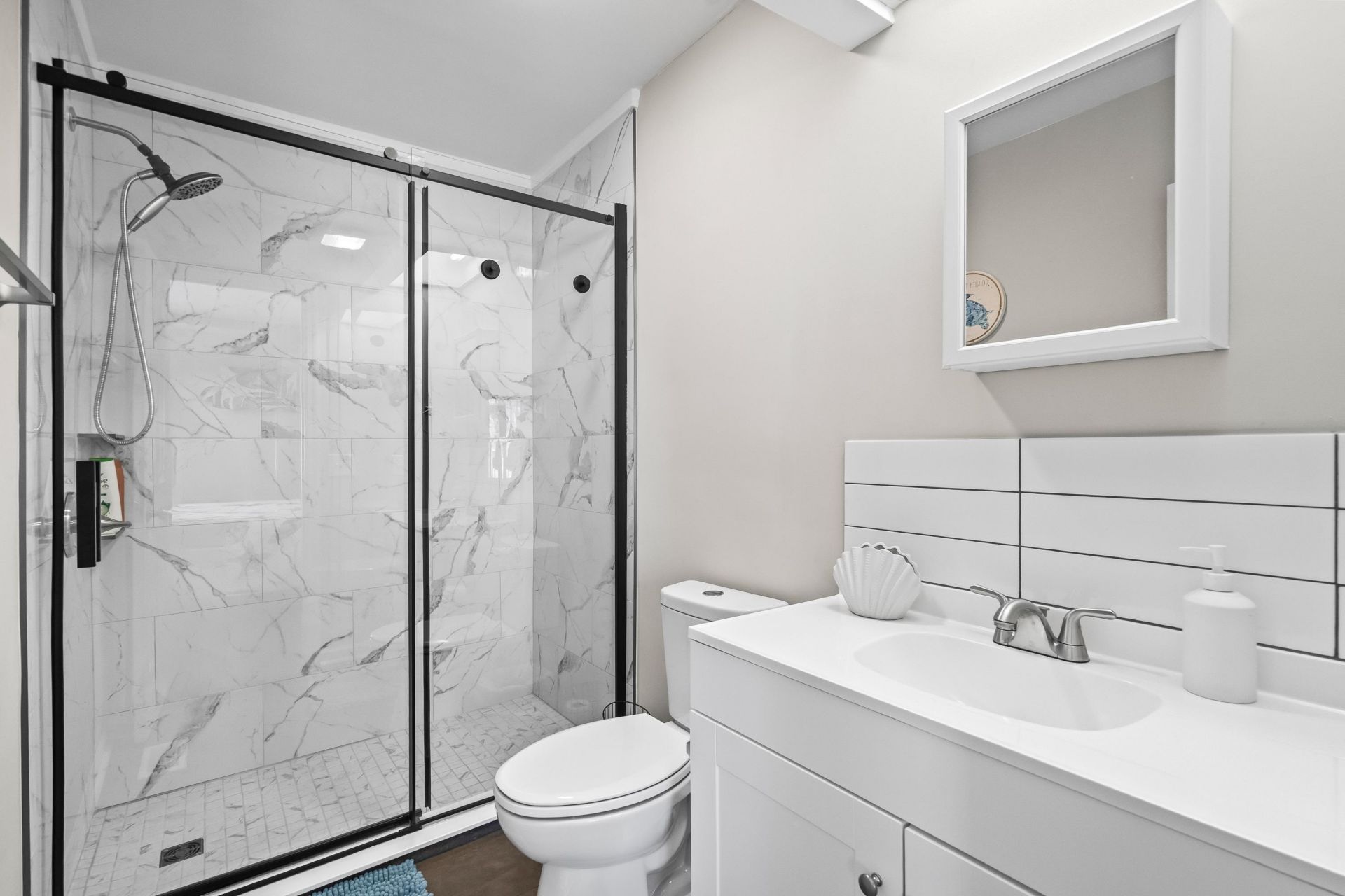 23 Shadow Moss Pl. Photo 45