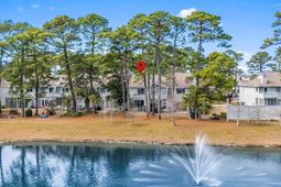 23 Shadow Moss Pl. photo 4