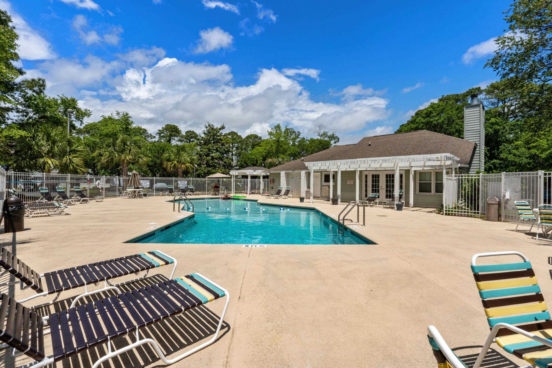 23 Shadow Moss Pl. Photo 53