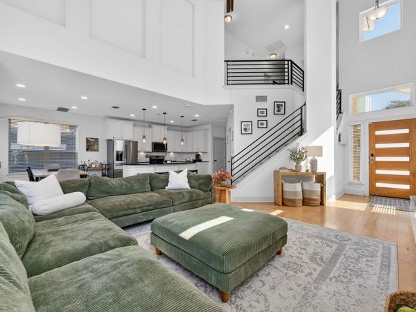 2206 Hermia ST, Unit 33, Austin, TX 78741