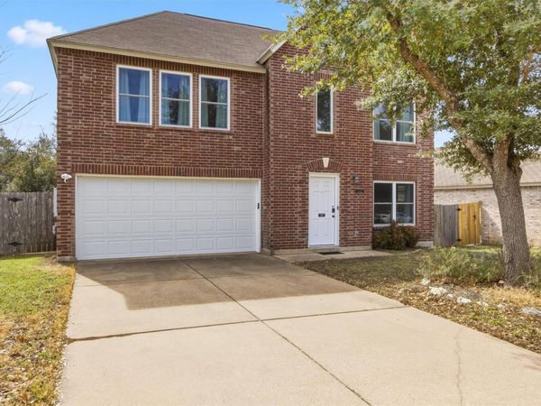 1802 Carriage Club DR, Cedar Park, TX 78613