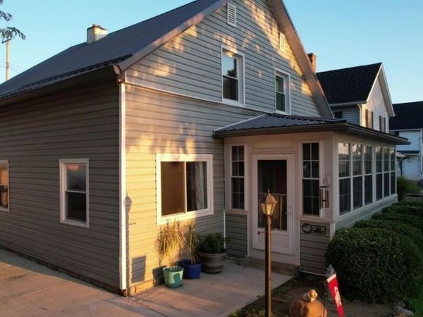 41 Poplar Street , Huron, OH 44839