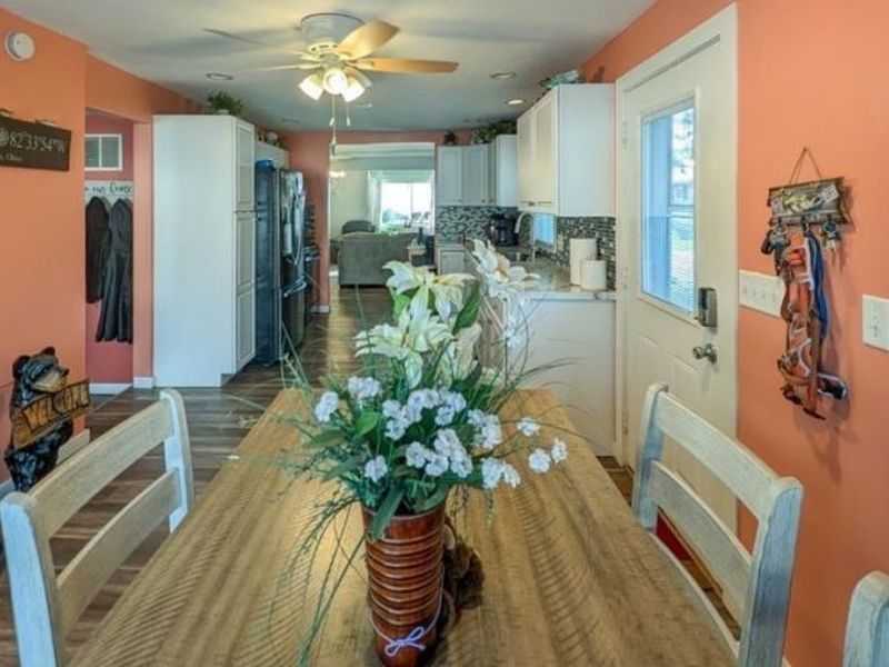 41 Poplar Street , Huron, OH 44839 Photo 6