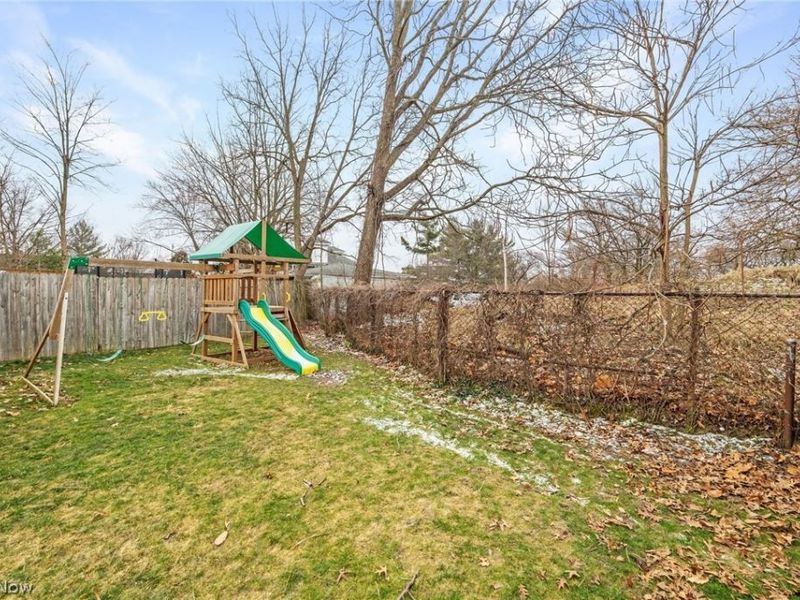 4311 Behrwald Avenue , Cleveland, OH 44109 Photo 29