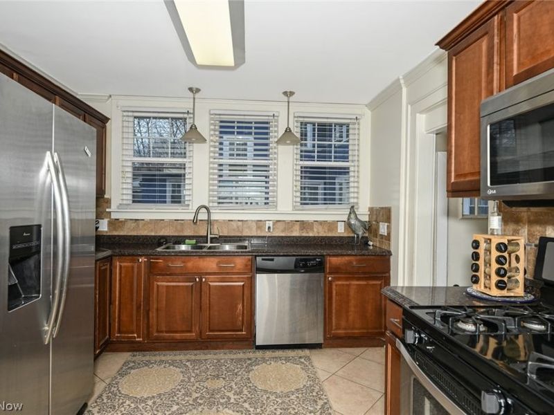 3049 Berkshire Road, Cleveland Heights, OH 44118 Photo 13