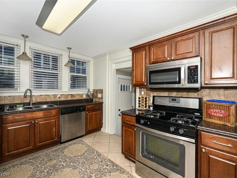 3049 Berkshire Road, Cleveland Heights, OH 44118 Photo 14