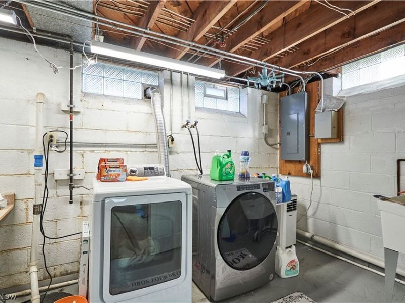 1359 Beaconfield Road, Lyndhurst, OH 44124 Photo 18