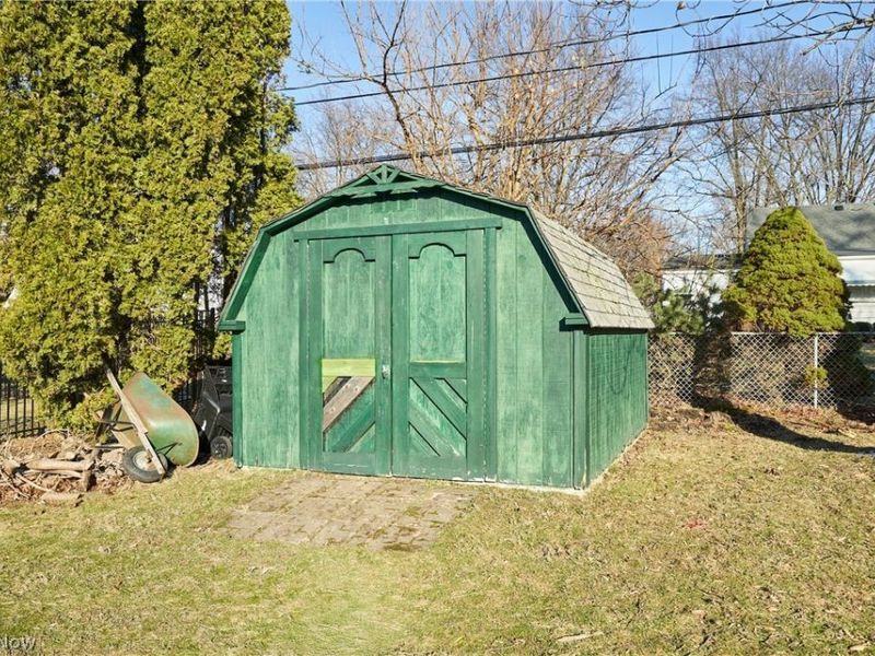 1359 Beaconfield Road, Lyndhurst, OH 44124 Photo 23