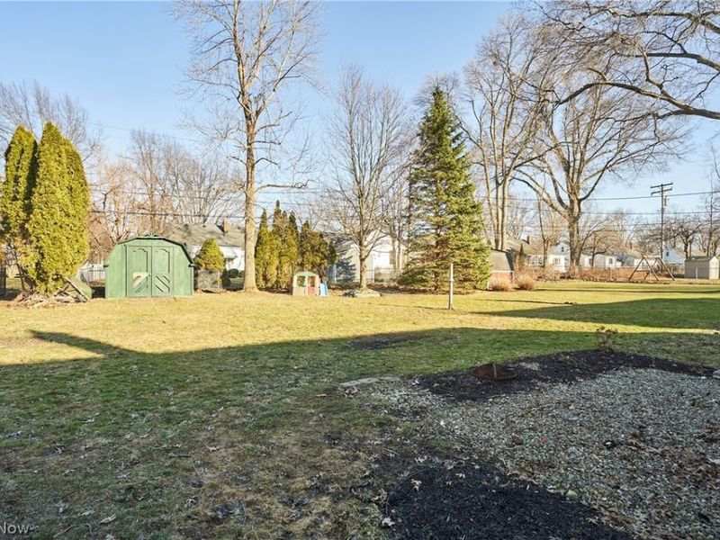 1359 Beaconfield Road, Lyndhurst, OH 44124 Photo 26