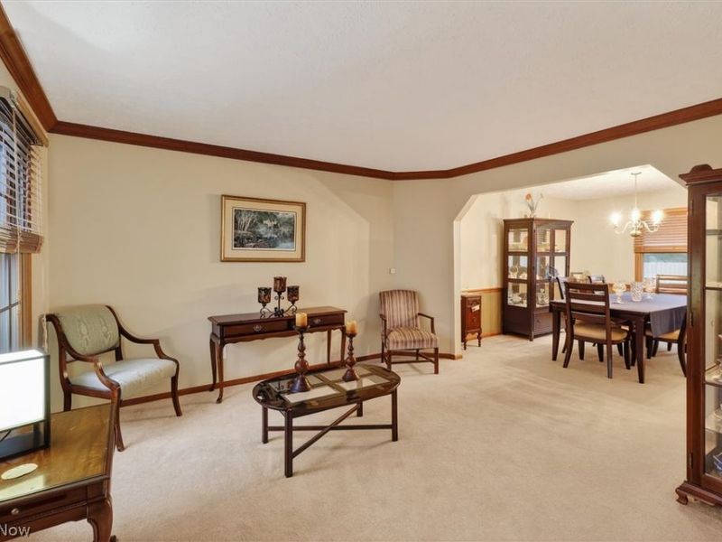 648 Landerwood Lane , Avon Lake, OH 44012 Photo 7