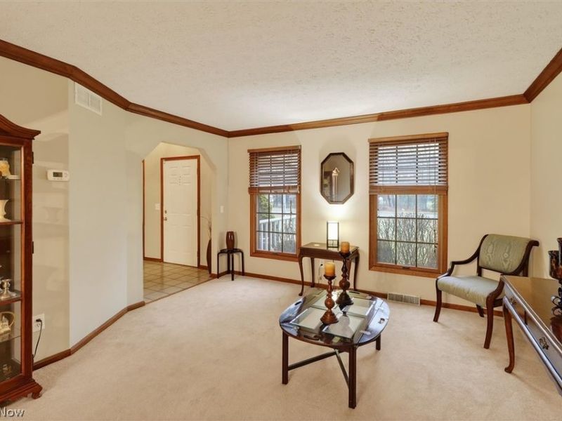 648 Landerwood Lane , Avon Lake, OH 44012 Photo 9