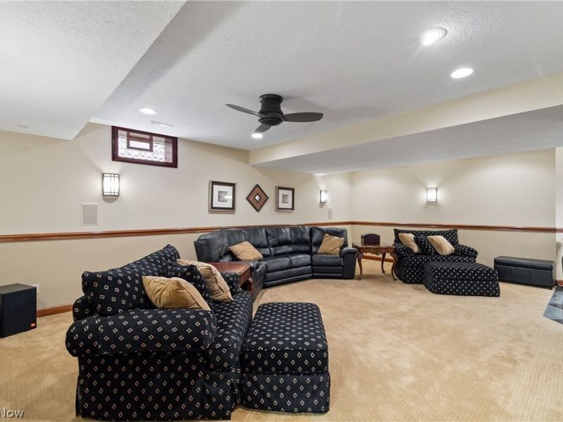 2229 E Park Drive , Uniontown, OH 44685 Photo 38