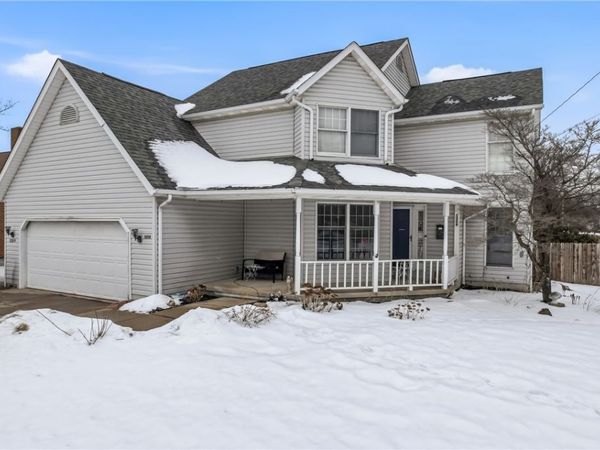 1359 Highland Rd, Sharon, PA 16146