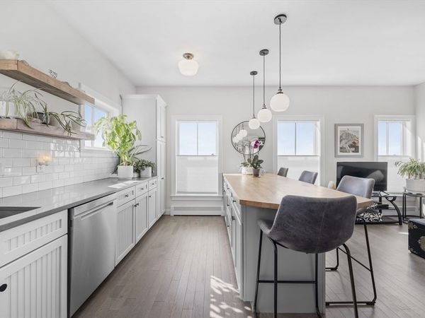 168 Humphrey, Unit PH, Swampscott, MA 01907