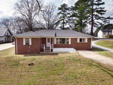 420 23rd Street, Batesville, AR 72501