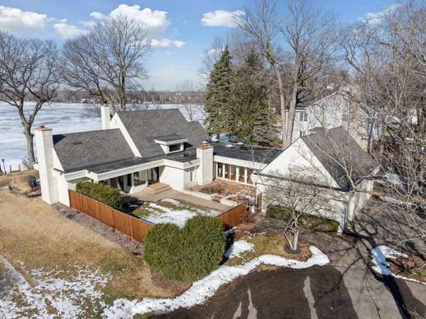 4770 Manitou Road, Excelsior, MN 55331