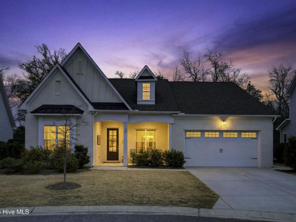 1124 Harborside Court, Wilmington, NC 28411