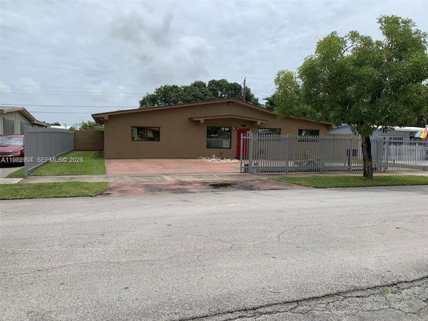 5635 W 13th Ct , Hialeah, FL 33012