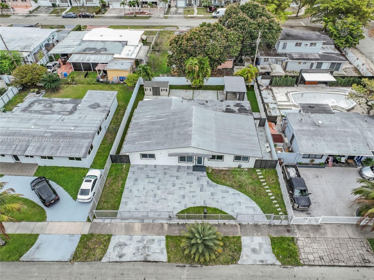 5635 W 13th Ct , Hialeah, FL 33012 Photo