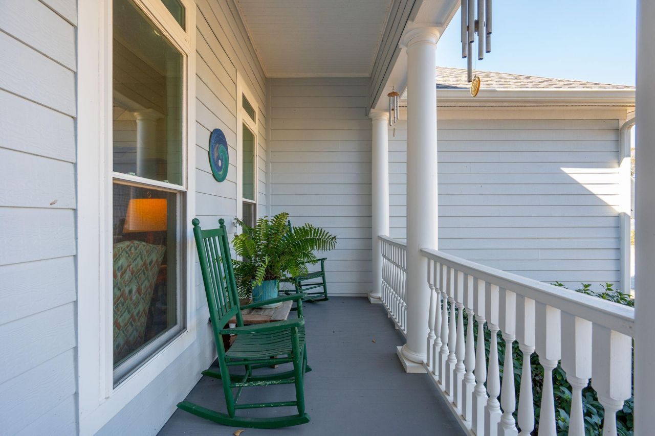 2925 Maritime Forest Drive Photo 7