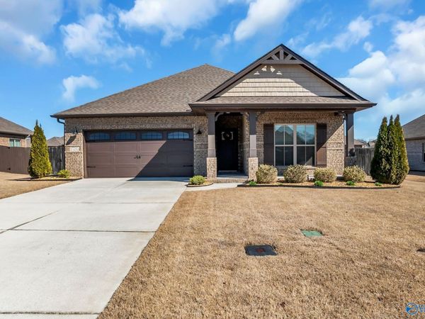 17232 Calcite Drive, Athens, AL 35613