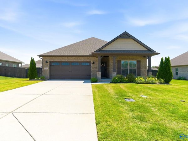 17232 Calcite Drive, Athens, AL 35613