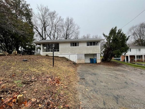 804 Oran Street , Collinsville, IL 62234