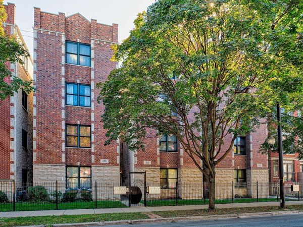 2335 W Harrison Street , Unit 3, Chicago, IL 60612