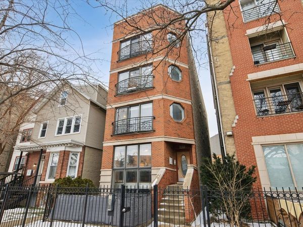 3217 N Wilton Avenue , Unit 1, Chicago, IL 60657