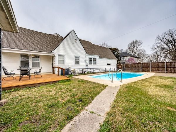 701 Market Street E, Honey Grove, TX 75446