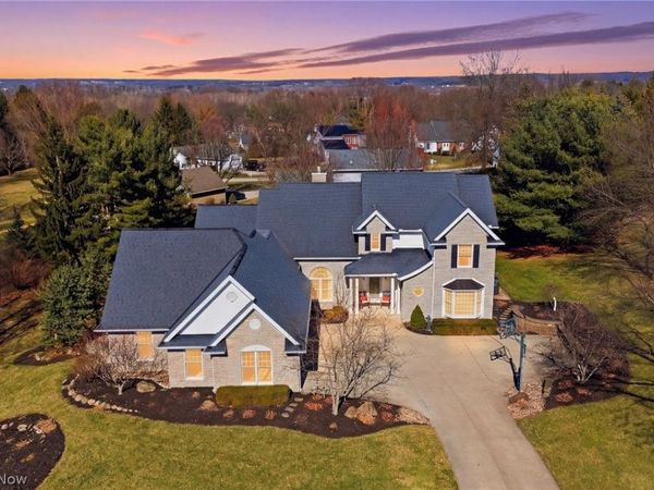 1114 Surrey Circle, Ashland, OH 44805