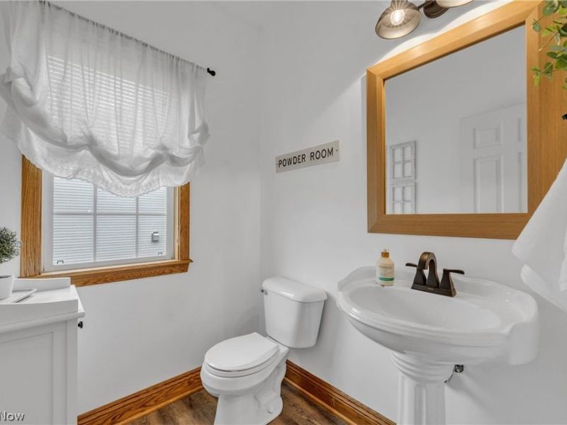 2921 Oakcrest Drive, Norton, OH 44203 Photo 13