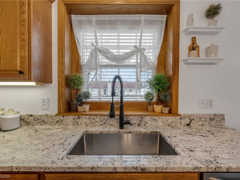 2921 Oakcrest Drive, Norton, OH 44203 Photo 16