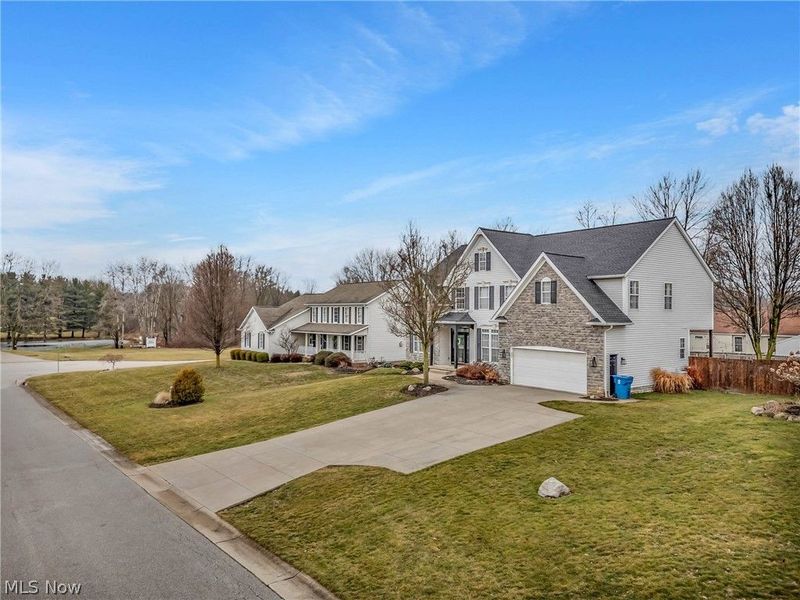 2921 Oakcrest Drive, Norton, OH 44203 Photo 3