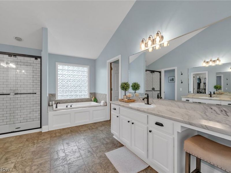 2921 Oakcrest Drive, Norton, OH 44203 Photo 30