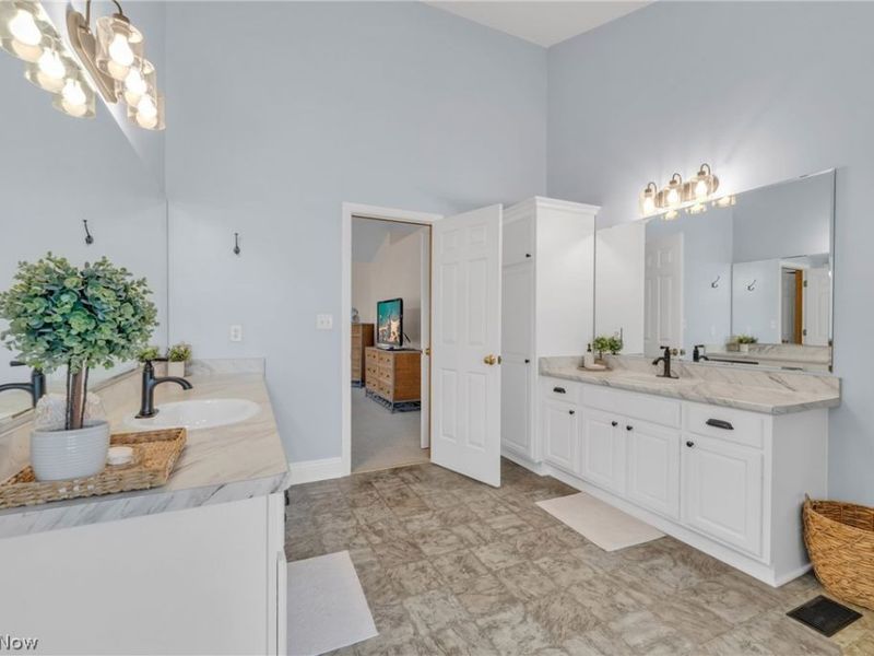 2921 Oakcrest Drive, Norton, OH 44203 Photo 31